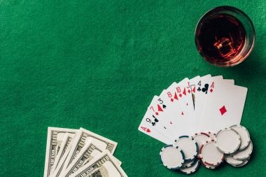 Sic Bo dice game with live dealer